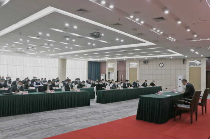 极速电竞比分网、温泉集团举办贯彻落实市第十三次党代会精神宣讲报告会